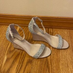 De Blossom Collection Raquel Blush Rhinestone Wedges